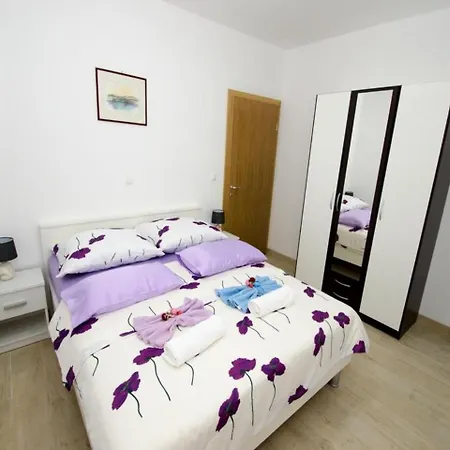 Lägenhet Vesela - Comfort One Bedroom With Balcony And Sea View *
